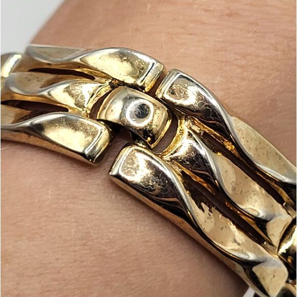 Vintage Trifari Chunky Bracelet 7.25in - Picture 4 of 4